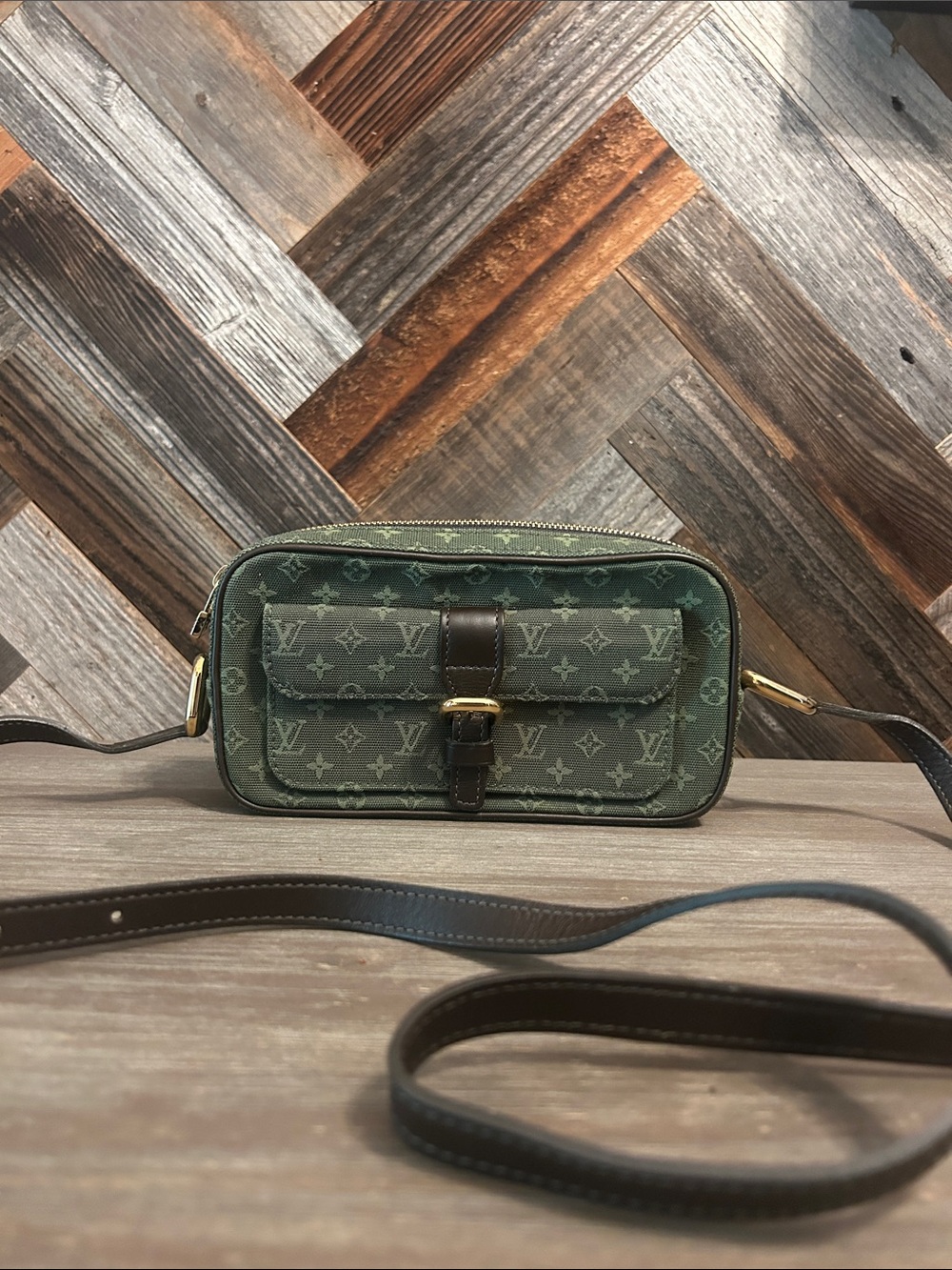 Louis Vuitton Monogram Mini Lin Juliette Bag